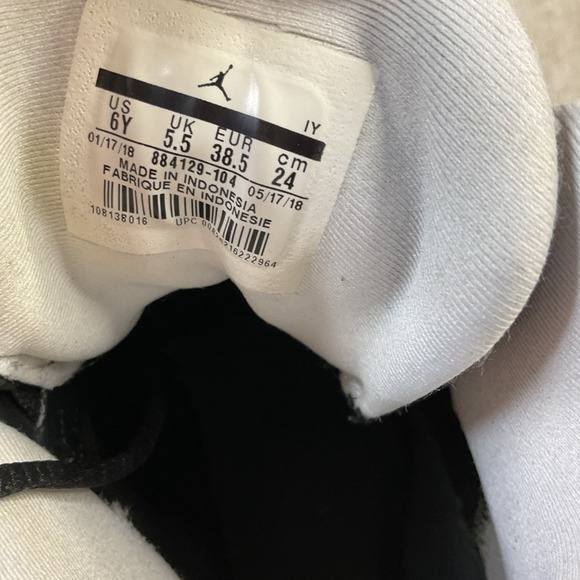 Nike Air Jordan 13 Retro GS 'He Got Game' 2018 884129-104 Size 6Y - Picture 3 of 10